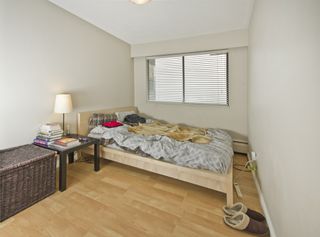 Photo 8: 205 2222 CAMBRIDGE Street in Vancouver: Hastings Condo for sale in "The Cambridge" (Vancouver East)  : MLS®# R2046134