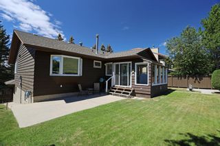 Photo 35: 880 Edgemont Road NW in Calgary: Edgemont Detached for sale : MLS®# A1244524