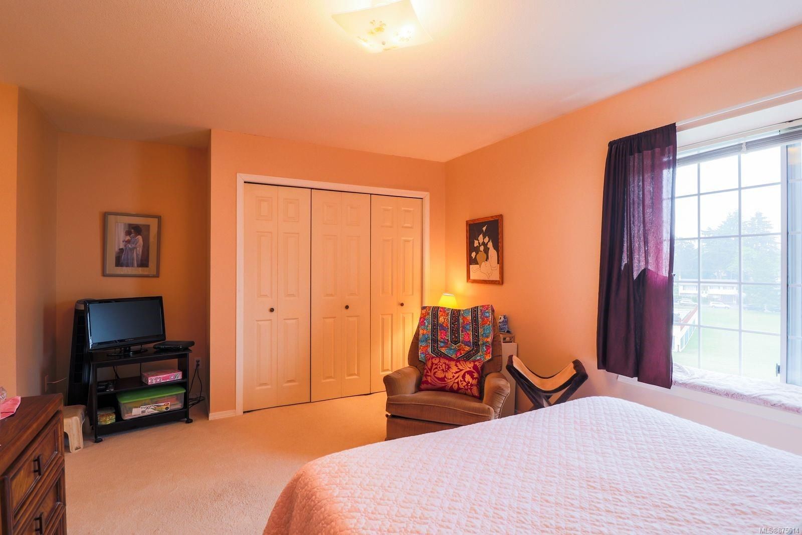 Photo 19: Photos: 2 1659 Dufferin Cres in Nanaimo: Na Central Nanaimo Row/Townhouse for sale : MLS®# 875614