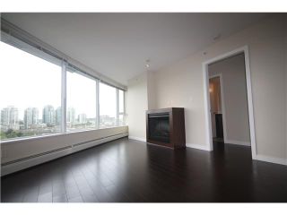 Photo 6: 909 688 ABBOTT Street in Vancouver: Downtown VW Condo for sale in "FIRENZE" (Vancouver West)  : MLS®# V1024384