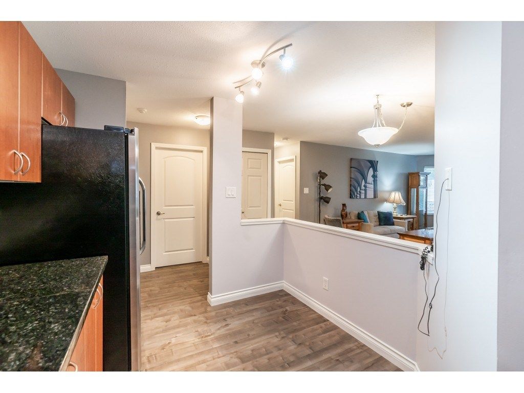 Photo 8: Photos: 105 3063 IMMEL Street in Abbotsford: Central Abbotsford Condo for sale in "Clayburn Village" : MLS®# R2524410