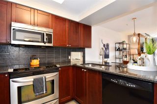 Photo 12: 104 55 E 10TH Avenue in Vancouver: Mount Pleasant VE Condo for sale in "ABBEY LANE" (Vancouver East)  : MLS®# R2265111