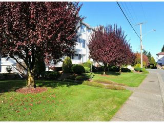 Photo 2: 202 2425 CHURCH Street in Abbotsford: Abbotsford West Condo for sale in "PARKVIEW PLACE" : MLS®# F1324258