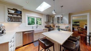 Photo 10: 592 W ST. JAMES Road in North Vancouver: Delbrook House for sale : MLS®# R2747620