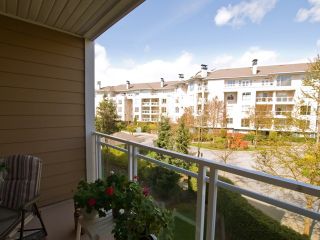 Photo 9: 416 3629 DEERCREST Drive in North Vancouver: Roche Point Condo for sale in "Deerfield by the Sea- Ravenwoods" : MLS®# V821858