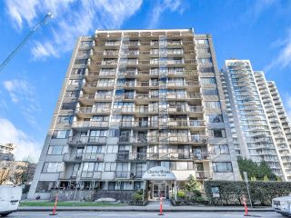 Main Photo: 1104 620 SEVENTH Avenue in New Westminster: Uptown NW Condo for sale in "CHARTER HOUSE" : MLS®# R2865038