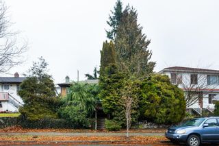 Main Photo: 7776 JASPER CRESCENT in Vancouver: Fraserview VE House for sale (Vancouver East)  : MLS®# R2796599