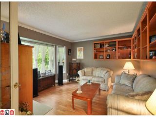 Photo 2: 6066 132A Street in Surrey: Panorama Ridge House for sale : MLS®# F1022824