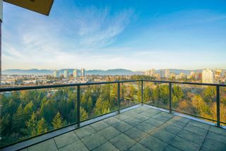 Photo 5: 2402 6823 STATION HILL DRIVE in Burnaby: South Slope Condo for sale (Burnaby South)  : MLS®# R2336774