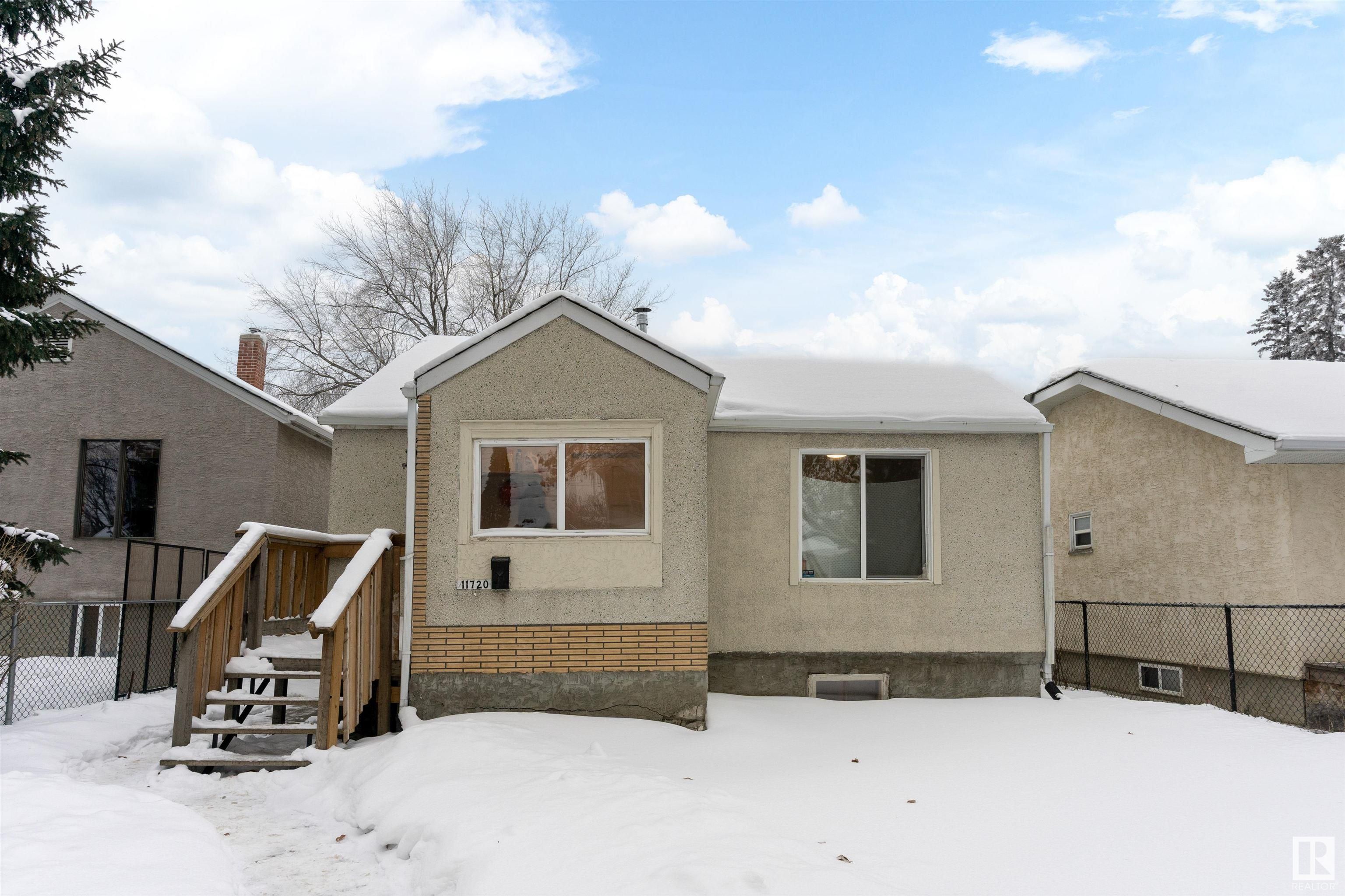 Main Photo: 11720 87 Street in Edmonton: Zone 05 House for sale : MLS®# E4324751