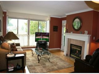 Photo 2: 202 1221 JOHNSTON Road in South Surrey White Rock: White Rock Home for sale ()  : MLS®# F1313547