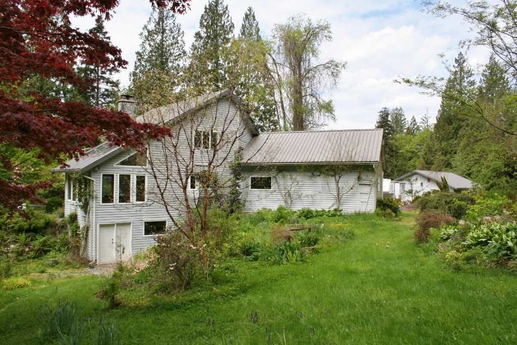 Main Photo: 10080 SYLVESTER Road in Mission: Dewdney Deroche House for sale in "Just north of Farms Rd." : MLS®# R2164537