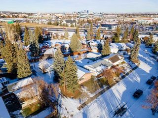 Photo 17: 3424 54 Avenue SW in Calgary: Lakeview Detached for sale : MLS®# A2093956