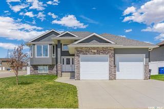Photo 1: 401 Prairie View Drive in Dundurn: Residential for sale : MLS®# SK929786