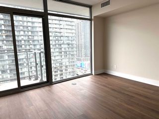 Photo 6: 1913 105 The Queensway Street in Toronto: High Park-Swansea Condo for lease (Toronto W01)  : MLS®# W5999419
