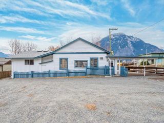 Photo 11: 824 MAIN STREET: Lillooet Building and Land for sale (South West)  : MLS®# 171938