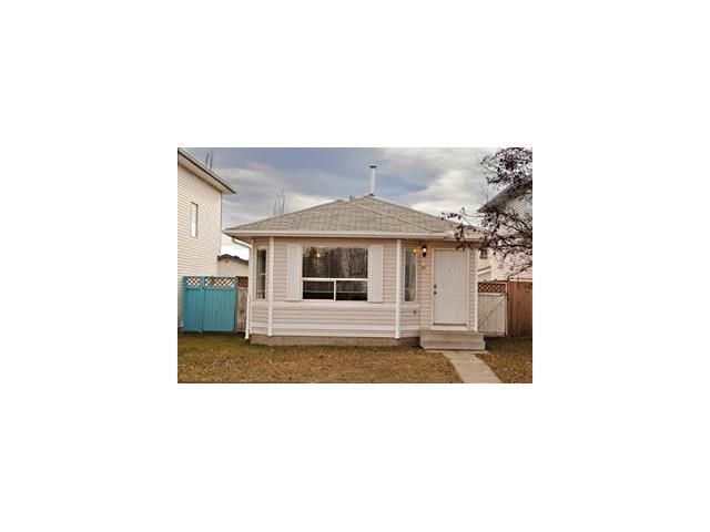 Main Photo: 87 APPLEBROOK Circle SE in Calgary: Applewood Park House for sale : MLS®# C4088770