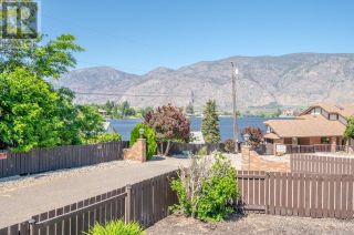 Photo 2: 5207 OLEANDER Drive in Osoyoos: House for sale : MLS®# 10302800