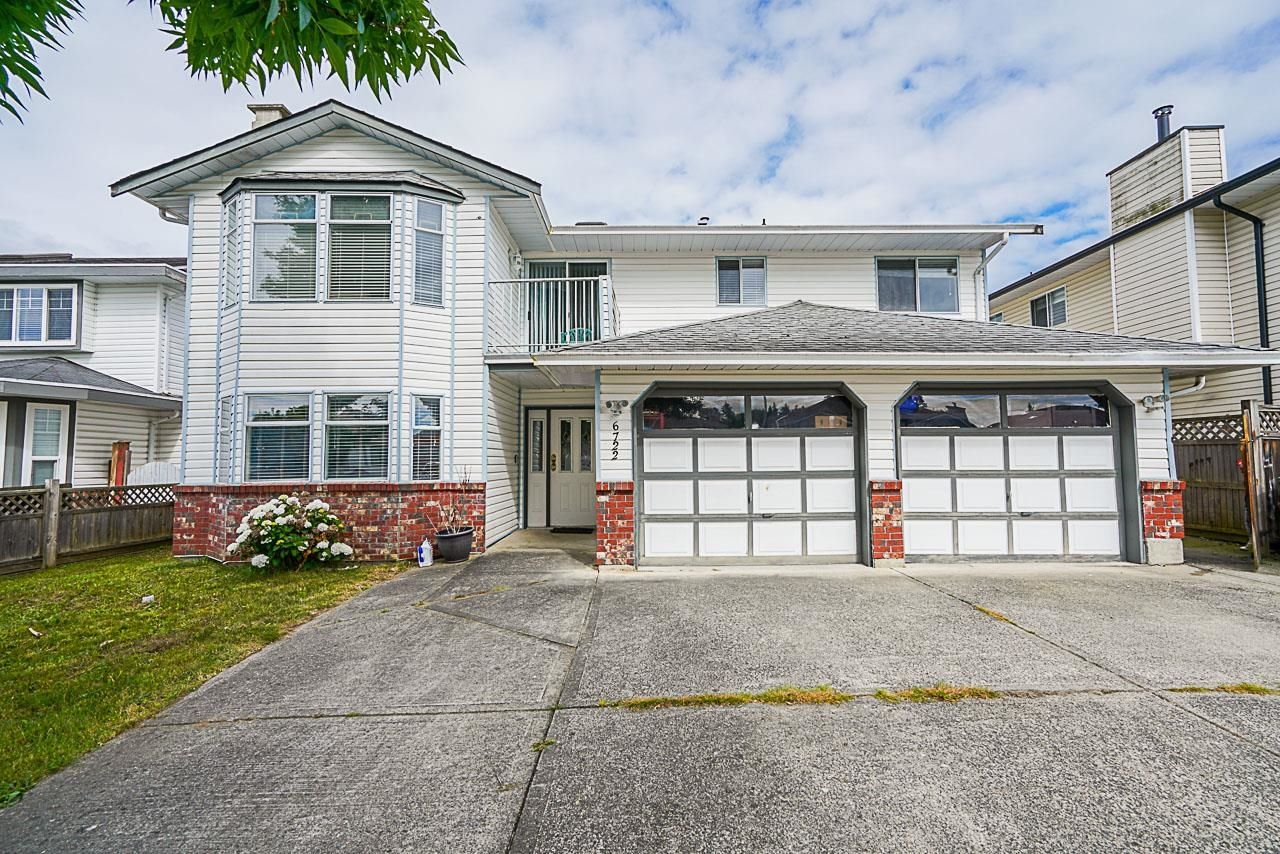 Main Photo: 6722 124 Street in Surrey: West Newton House for sale : MLS®# R2711392