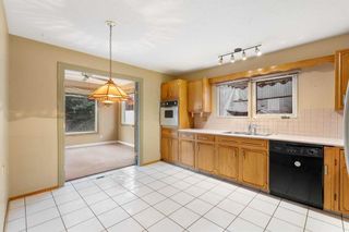 Photo 12: 623 Woodsworth Road SE in Calgary: Willow Park Detached for sale : MLS®# A2096211