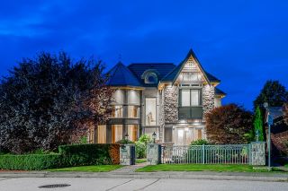 Photo 1: 7879 TWEEDSMUIR Avenue in Richmond: Broadmoor House for sale : MLS®# R2699337