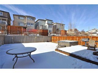 Photo 13: 11 SPRINGBLUFF Boulevard SW in CALGARY: Springbank Hill Residential Detached Single Family for sale (Calgary)  : MLS®# C3508884