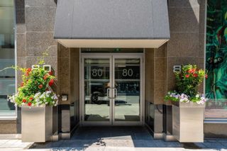 Photo 2: 1105 80 Cumberland Street in Toronto: Annex Condo for lease (Toronto C02)  : MLS®# C5337796