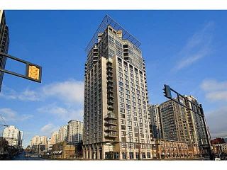 Photo 1: 903 989 BEATTY Street in Vancouver: Yaletown Condo for sale in "The Nova" (Vancouver West)  : MLS®# R2874873