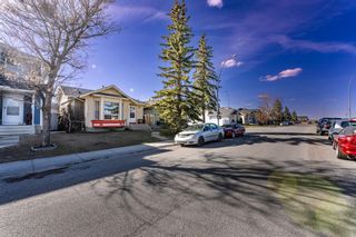 Photo 10: 108 Martinwood Way NE in Calgary: Martindale Detached for sale : MLS®# A2125396