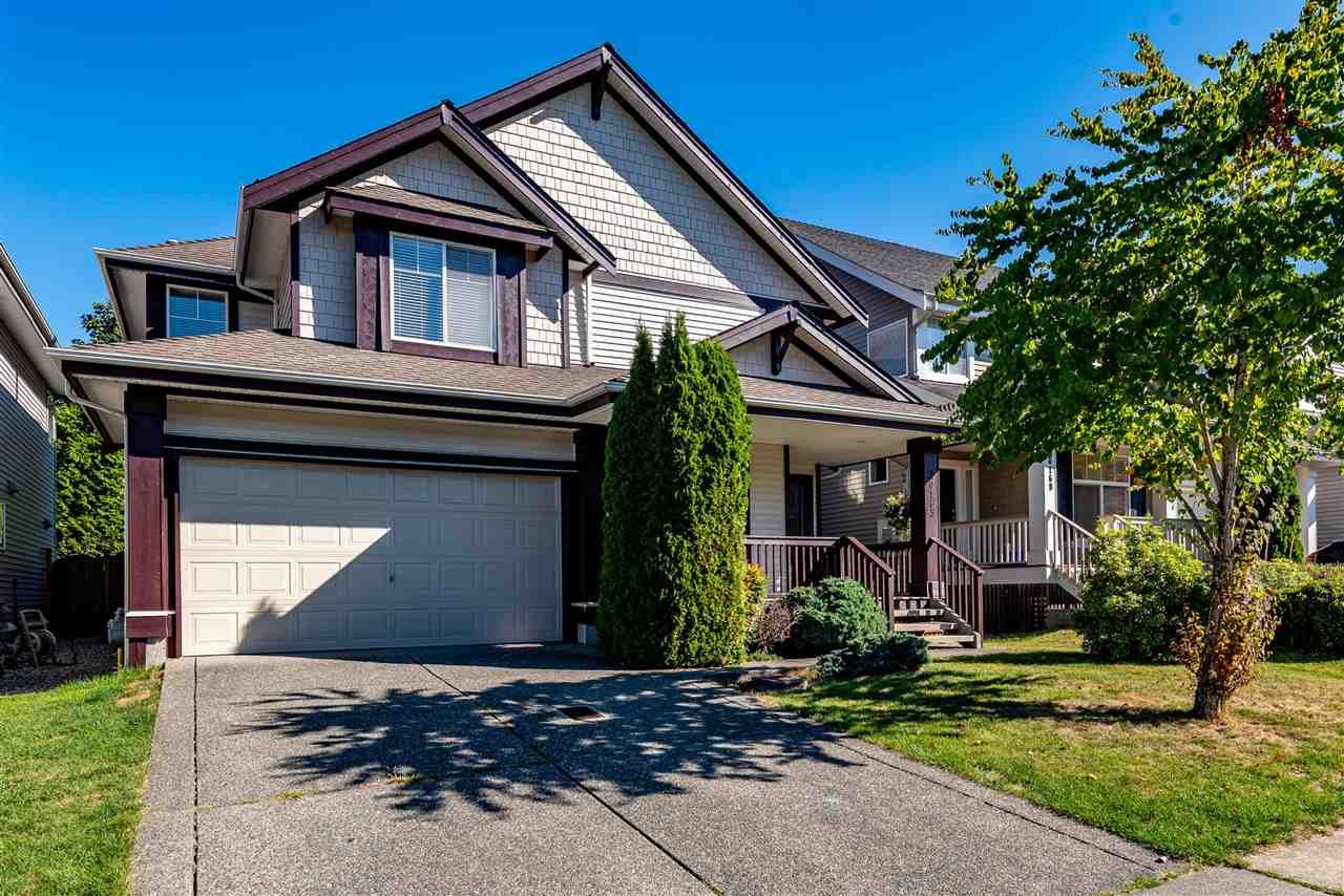 Main Photo: 20163 70A Avenue in Langley: Willoughby Heights House for sale in "JEFFRIES BROOK" : MLS®# R2492277