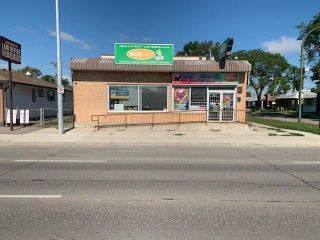 Photo 1: 988 Mcphillips Street in Winnipeg: Industrial / Commercial / Investment for sale (4B)  : MLS®# 202228122