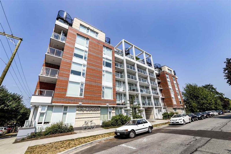 FEATURED LISTING: 405 - 311 6TH Avenue East Vancouver