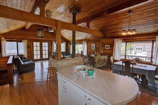 Photo 12: 7353 Kendean Road: Anglemont House for sale (North Shuswap)  : MLS®# 10244121