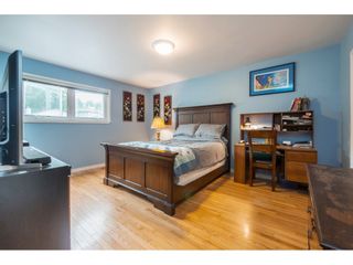 Photo 13: 1610 HEMLOCK Place in Port Moody: Mountain Meadows House for sale : MLS®# R2389571