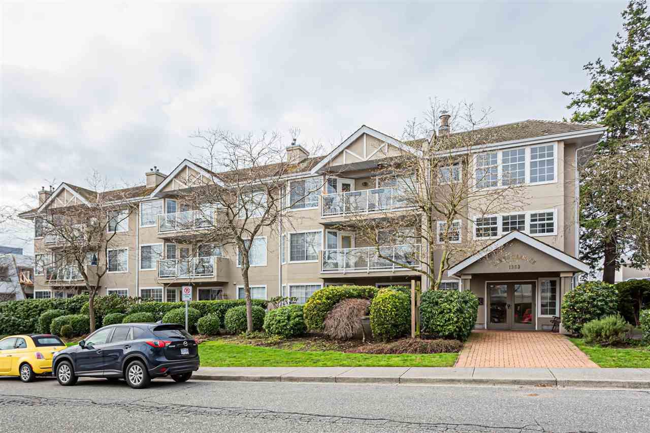 Main Photo: 105 1369 GEORGE Street: White Rock Condo for sale in "CAMEO TERRACE" (South Surrey White Rock)  : MLS®# R2435625