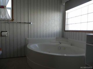 Photo 8: 19 4714 Muir Rd in COURTENAY: CV Courtenay East Manufactured Home for sale (Comox Valley)  : MLS®# 552653