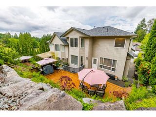 Photo 2: 13340 235 Street in Maple Ridge: Silver Valley House for sale in "BALSAM" : MLS®# R2464965