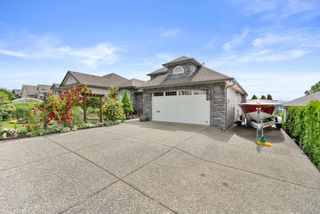 Photo 3: 33560 12TH Avenue in Mission: Mission BC House for sale : MLS®# R2899635