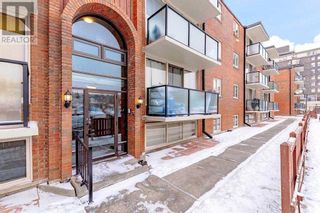 Photo 3: 316 1411 7 Avenue NW in Calgary: Hillhurst Apartment for sale : MLS®# A2129632