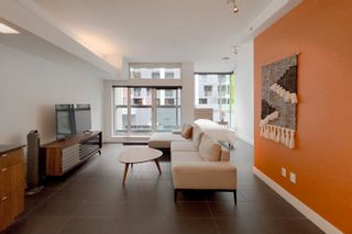 Main Photo: 504 33 W PENDER Street in Vancouver: Downtown VW Condo for sale in "33 Living" (Vancouver West)  : MLS®# R2885292