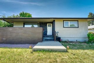 Main Photo: 75 Hyslop Drive SW in Calgary: Haysboro Detached for sale : MLS®# A2108782