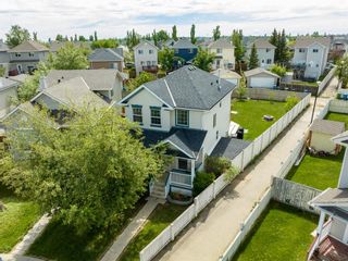Photo 1: 133 Bridleglen Road SW in Calgary: Bridlewood Detached for sale : MLS®# A2050590