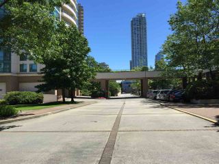 Photo 2: 702 5899 WILSON AVENUE in Burnaby: Central Park BS Condo for sale (Burnaby South)  : MLS®# R2086575