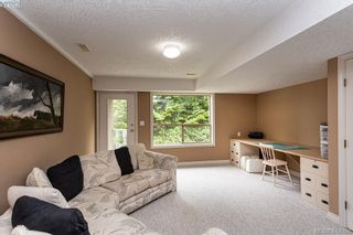 Photo 20: 22 4300 Stoneywood Lane in VICTORIA: SE Broadmead Row/Townhouse for sale (Saanich East)  : MLS®# 816982