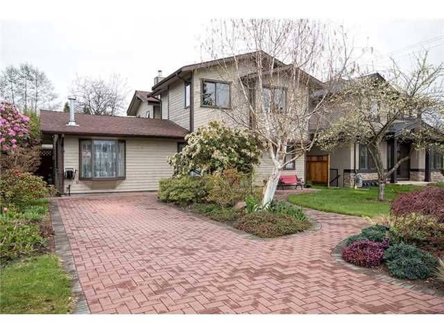Main Photo: 788 E 12th St. in North Vancouver: Boulevard House for sale : MLS®# V1059671