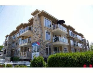 Photo 1: 302 15164 PROSPECT Avenue in White_Rock: White Rock Condo for sale in "Waterford Place" (South Surrey White Rock)  : MLS®# F2912748