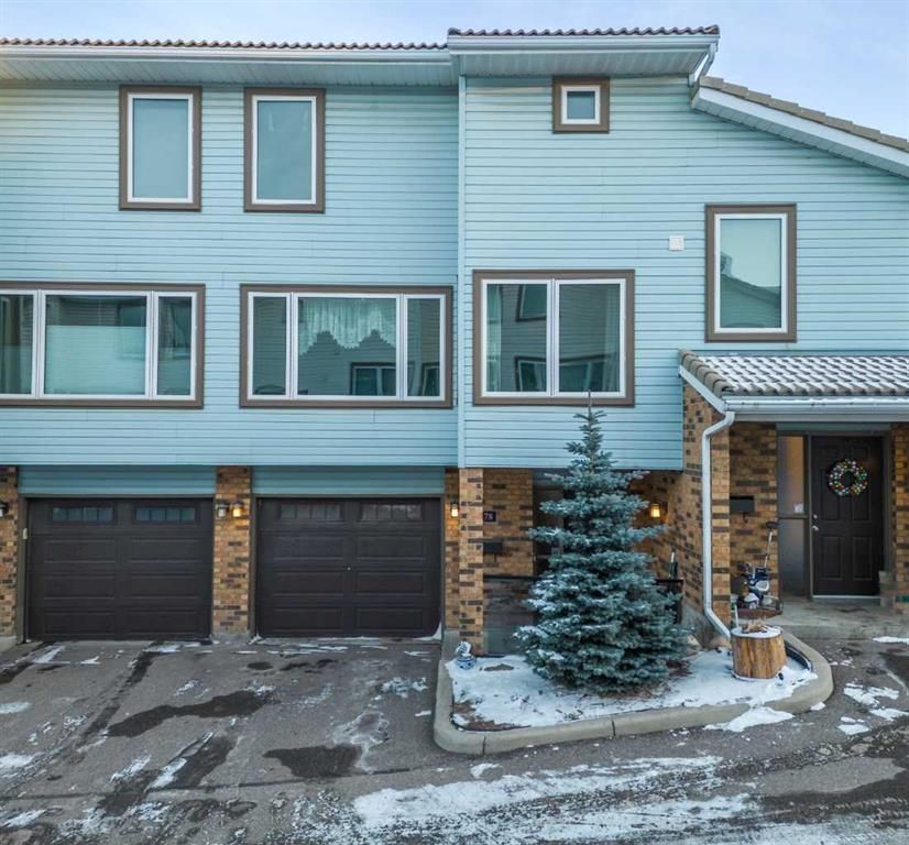 Main Photo: 78 Coachway Gardens SW in Calgary: Coach Hill Row/Townhouse for sale : MLS®# A2100829