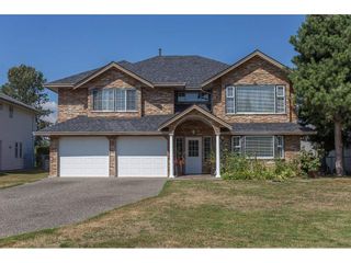 Photo 1: 20545 120B Avenue in Maple Ridge: Northwest Maple Ridge House for sale : MLS®# R2198537