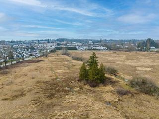 Photo 2: 3250 264 STREET in Langley: Vacant Land for sale : MLS®# C8053916