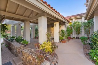 Photo 10: 48725 Via Vaquero in Temecula: Residential for sale (SRCAR - Southwest Riverside County)  : MLS®# OC24017259